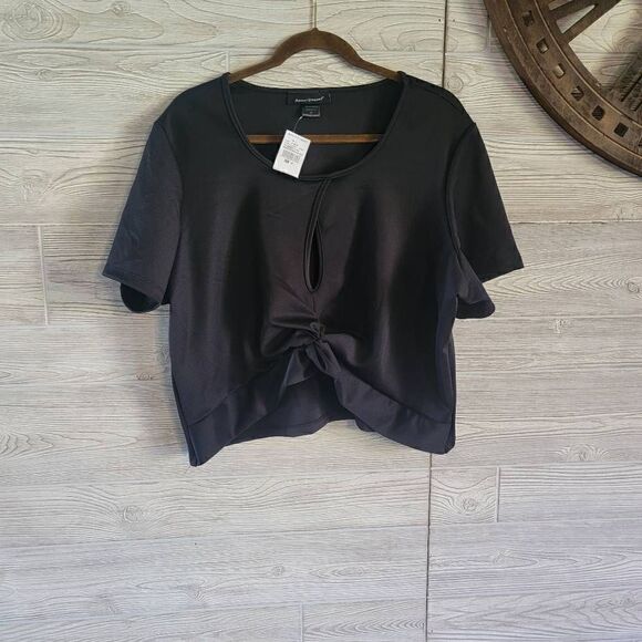 Ashley Stewart Keyhole Crop Top Black Stretchy Sz 26 Plus Size Cinched - Picture 1 of 5